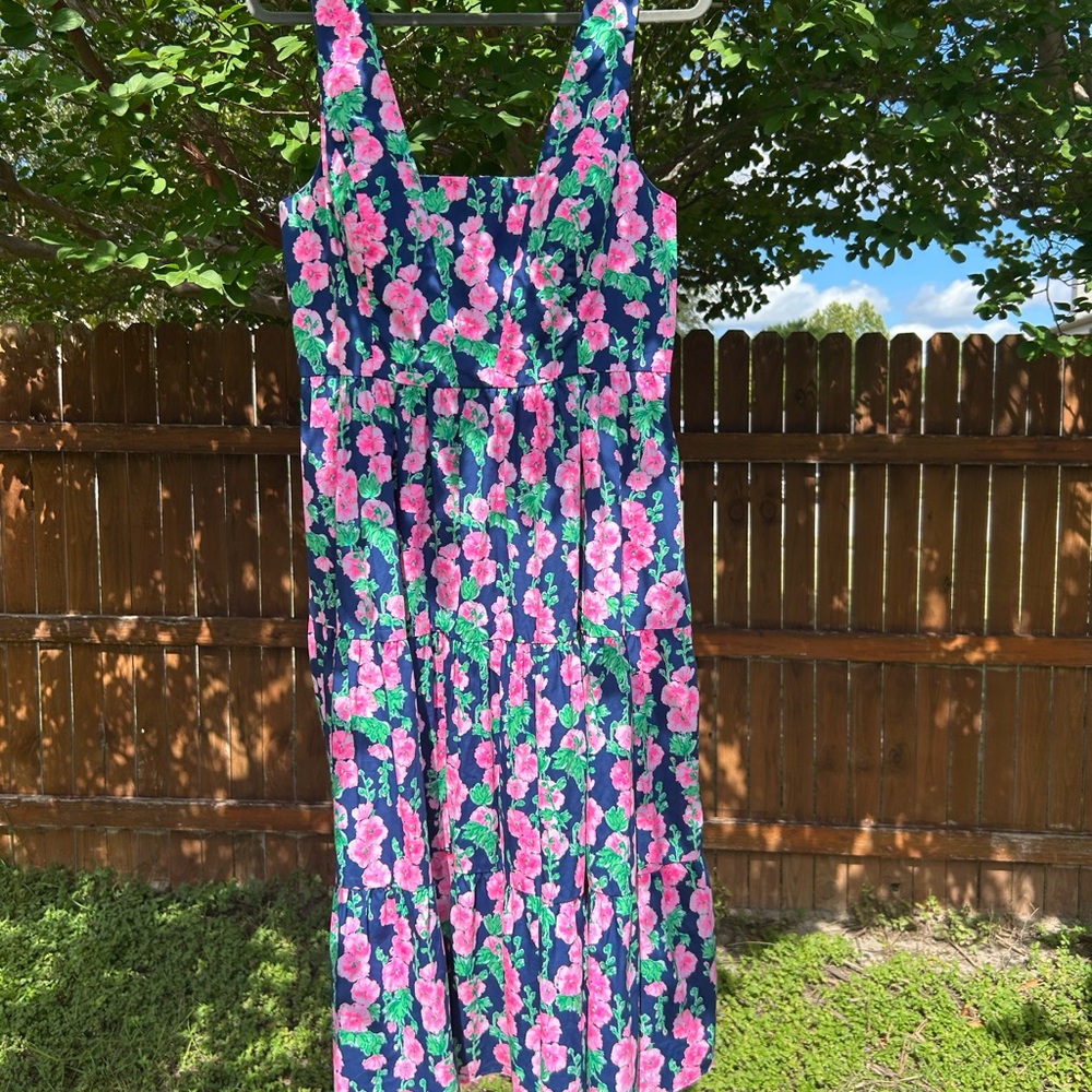 Lilly Pulitzer Sz 12 Navy Blue Floral Maxi Dress with Pink and Green Flowers